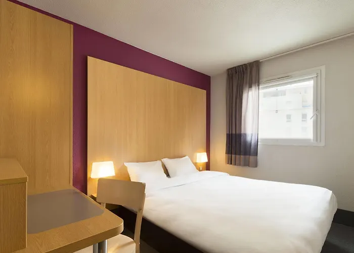 Hotell Paris Est